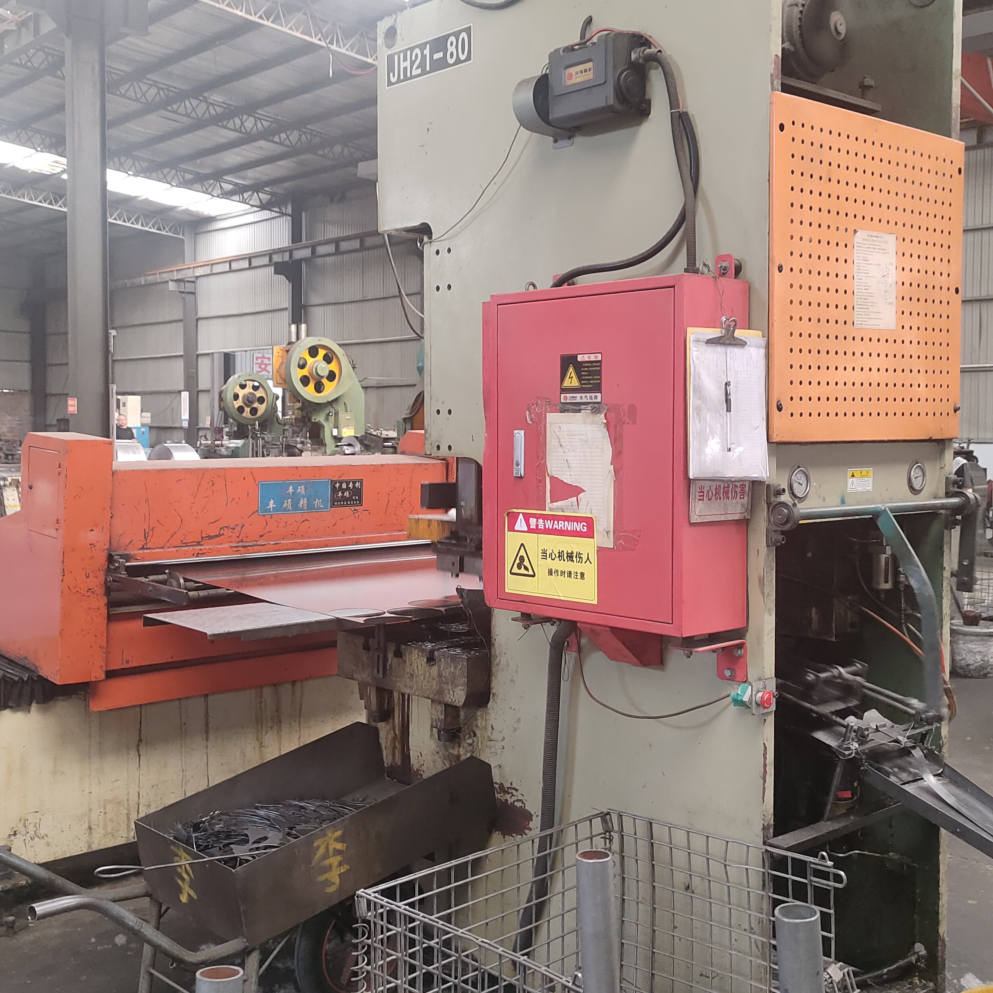 Exceptional Versatility and Multi-Material Processing Capabilities