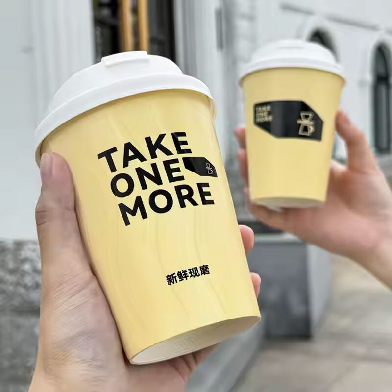 Varför är pappersmuggen en praktisk lösning för kaffeälskare världen över?
