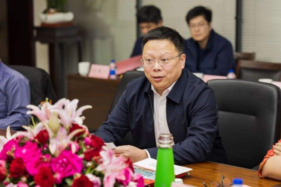 Shanghai Jiao Tong University's "Carbon Path CEO" Visits Lemen | The "Photovoltaic + Hydrogen" Track Heats Up Again, As University, Local Government and Enterprises Jointly Draw a Zero-Carbon Blueprint for New Beizhen District!