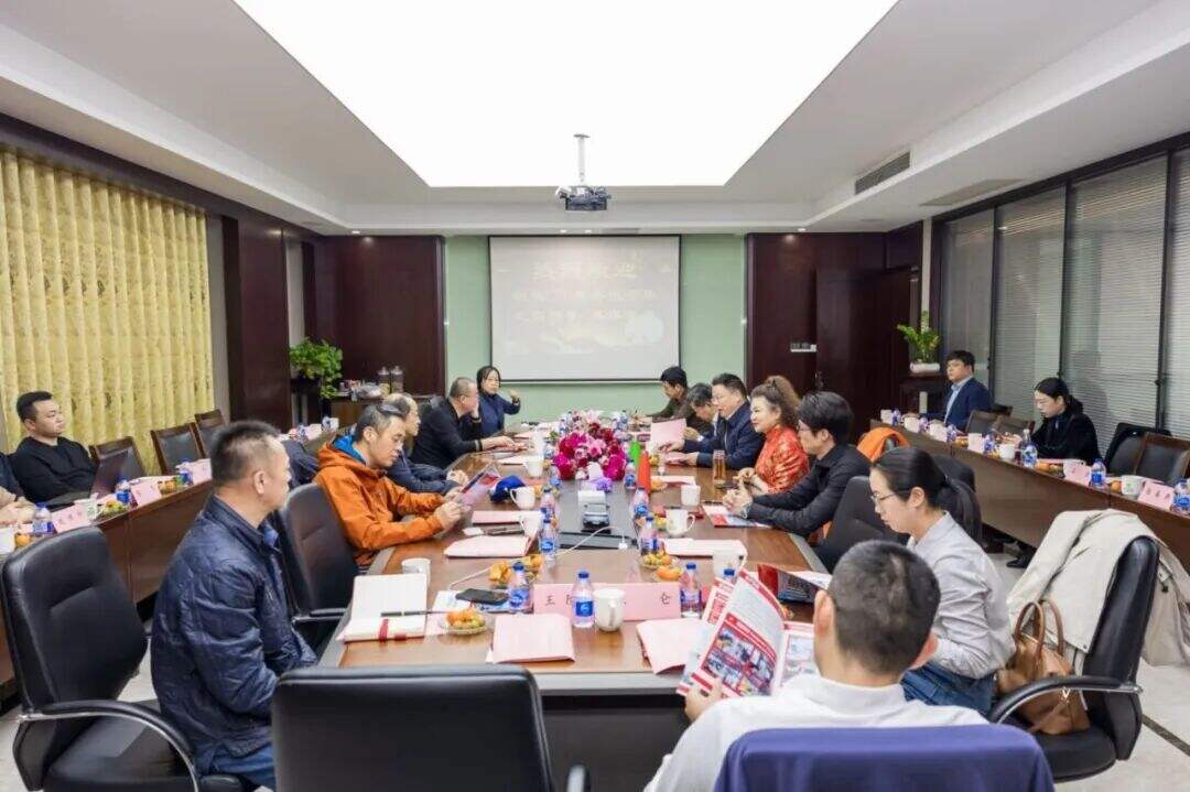 Shanghai Jiao Tong University's "Carbon Path CEO" Visits Lemen | The "Photovoltaic + Hydrogen" Track Heats Up Again, As University, Local Government and Enterprises Jointly Draw a Zero-Carbon Blueprint for New Beizhen District!
