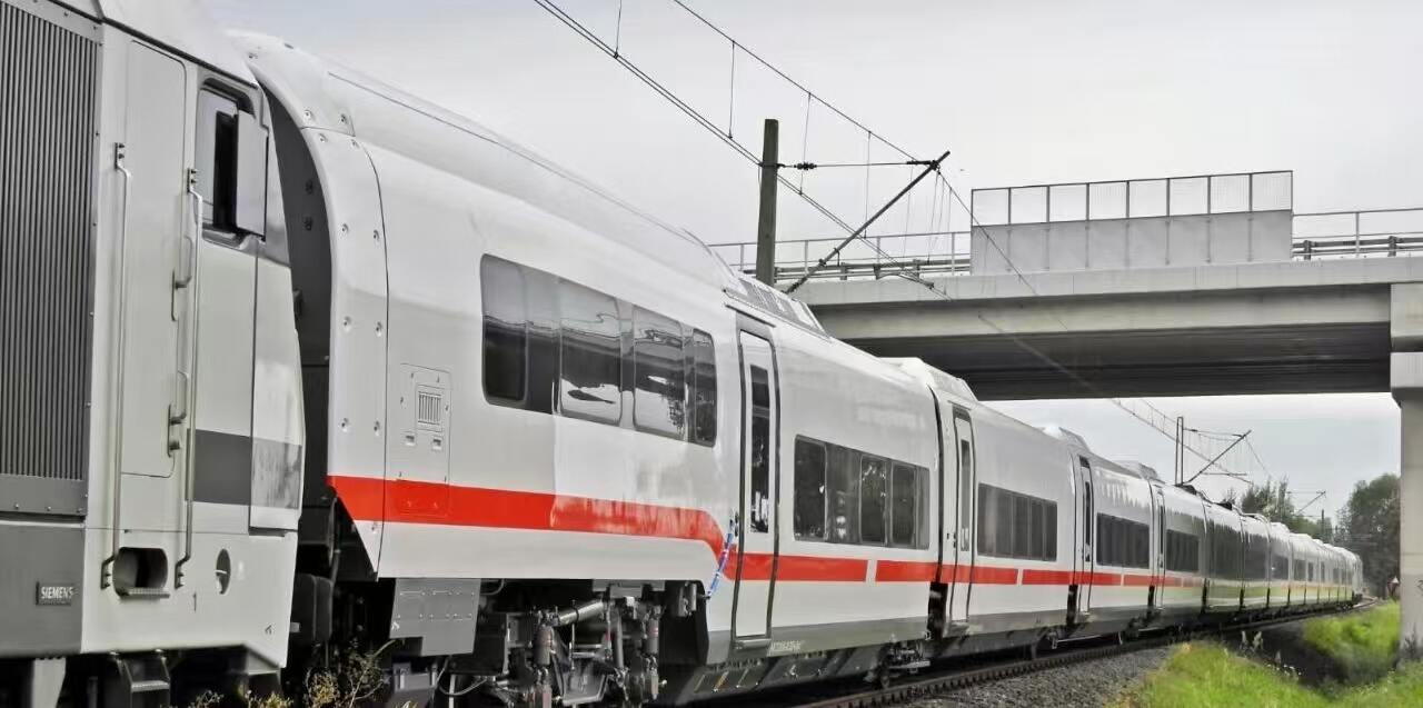 2(bb931b8973).jpg