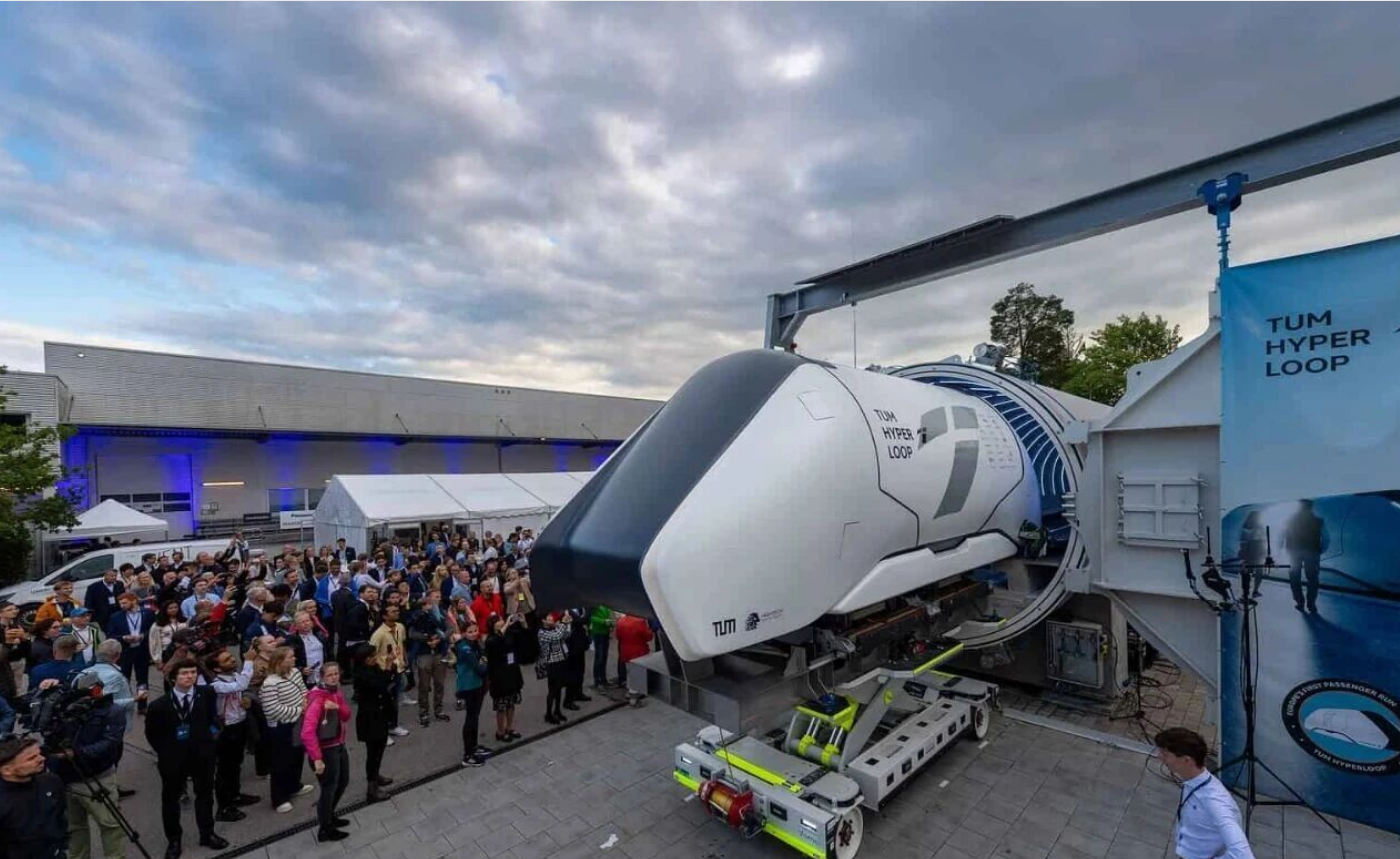 Hyperloop EÚ: Od koncepcie po demonštráciu, prvá linka potenciálne prevádzkyschopná do roku 2035