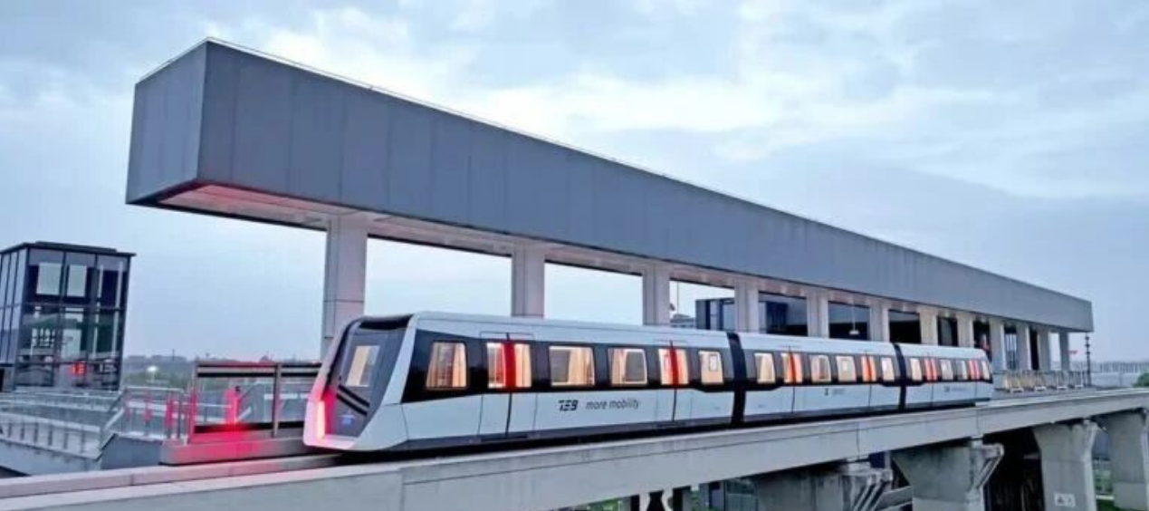 Nemeckému magnetickému vlaku bol udelený prvý komerčný prevádzkový preukaz, čím sa otvára nová éra pre európsku mestskú dopravu