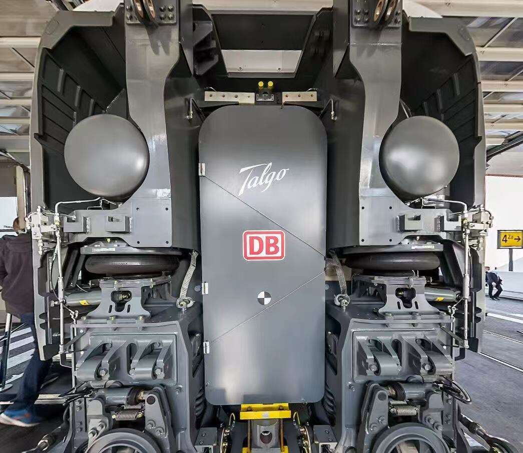 4(c2da588549).jpg