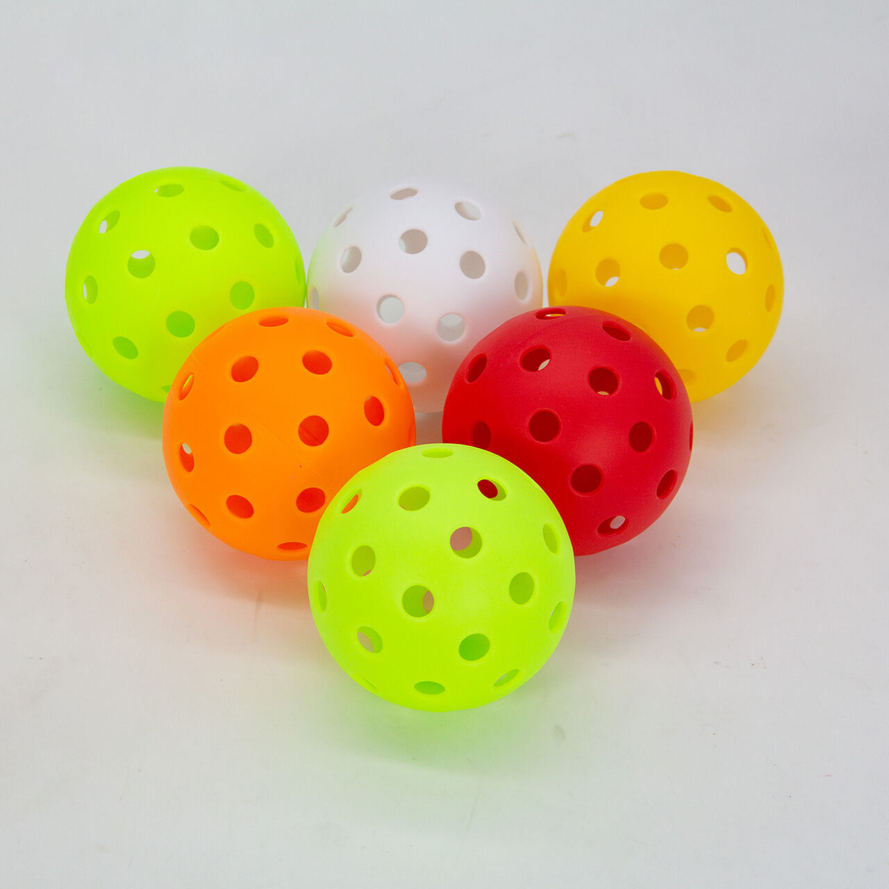 MOZURU Outdoor 40 Holes Injection Molding Pickleballs