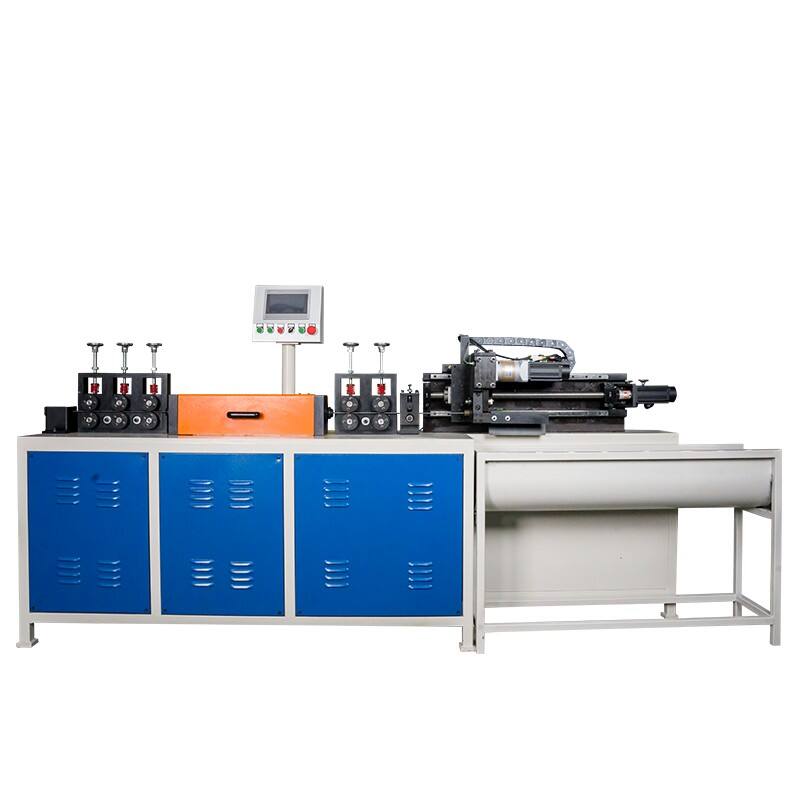 Straightening Machine with Tracking Shear