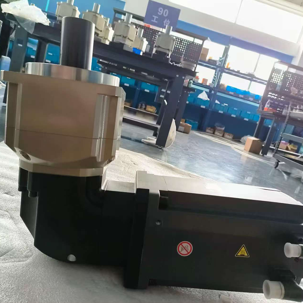 Overlegen dreiemoment og effektivitet