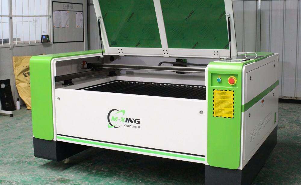 1.Machine cleaning and Protective oil processing.jpg