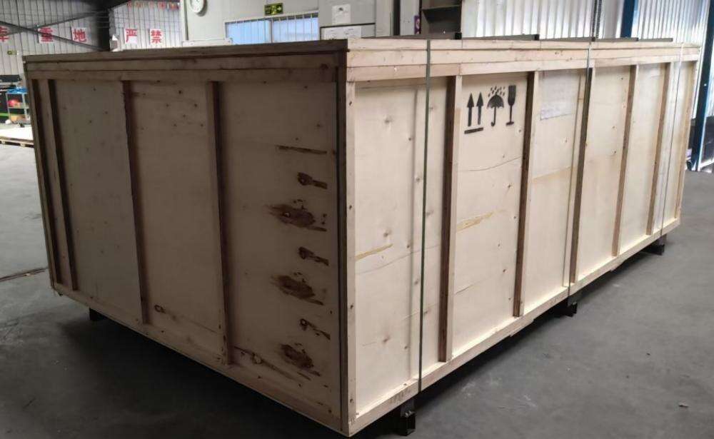 2-Wooden box sealing.jpg