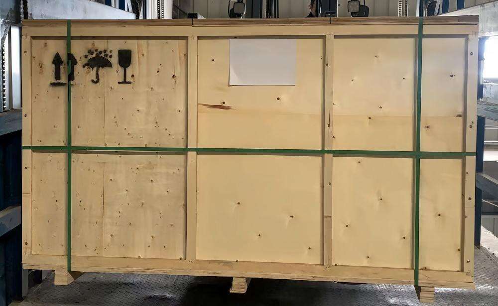 3.Wooden box sealing.jpg