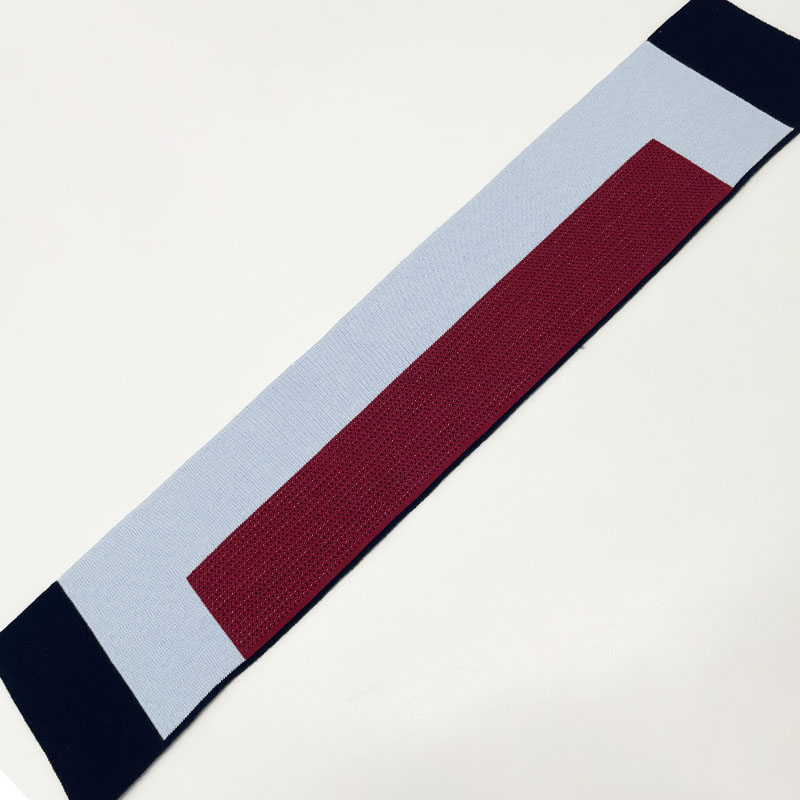 Apakah yang Membuat Kolar Ribu Berkualiti Tinggi Menonjol dalam Reka Bentuk Pakaian?