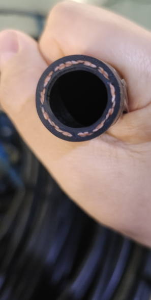 Manguera de Aire Acondicionado para Vehículos: Características Clave para una Durabilidad y Sellado Eficiente