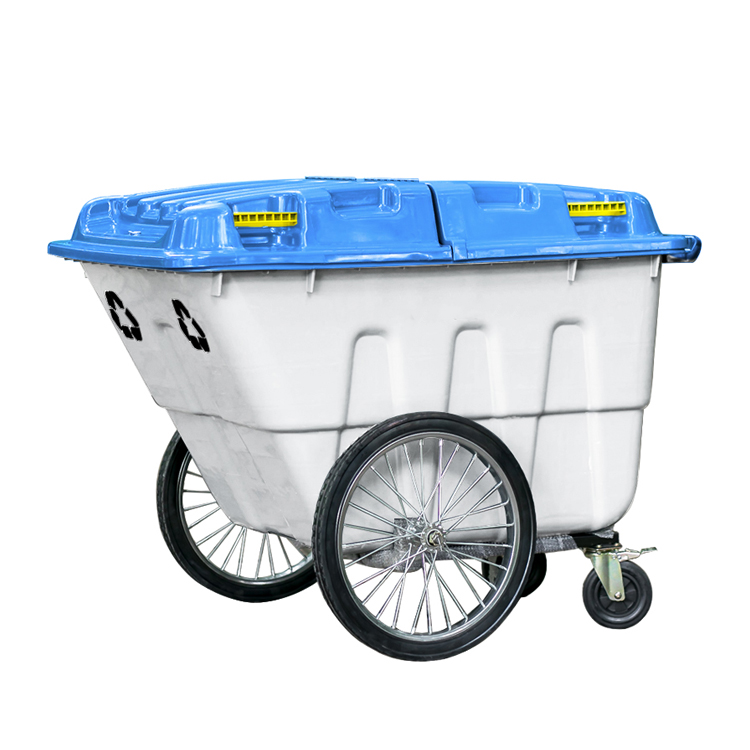 400L With Four Wheels And a Lid