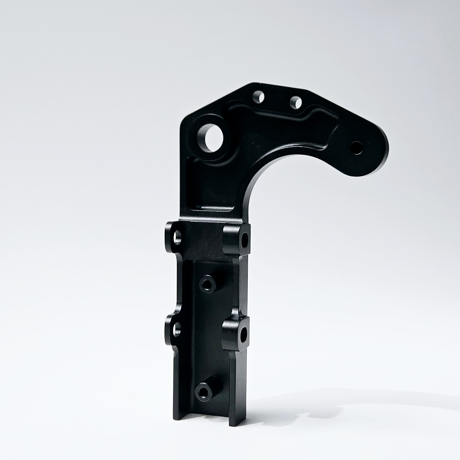 més de 17 anys d'experiència comprovada en mecanitzat CNC