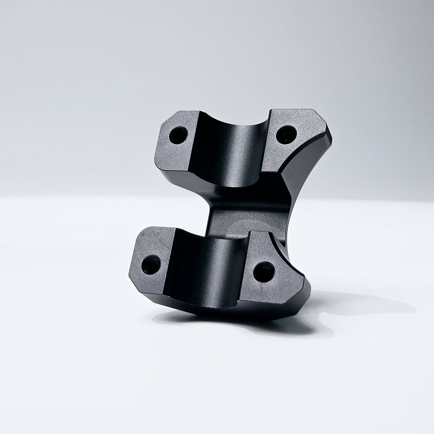 base de producció de 2850 m² que assegura escalabilitat