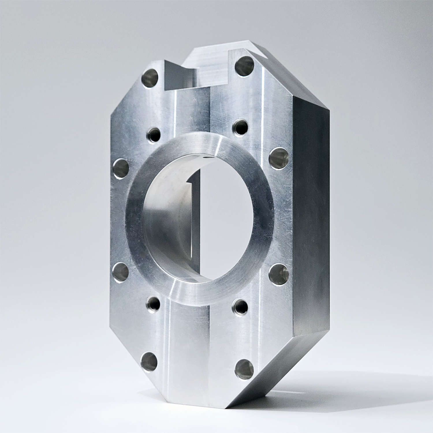 Què revisar quan es tria una empresa de mecanitzat CNC de 5 eixos