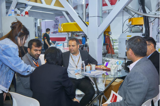 Starting a Plastic Bag Business? Avoid These 3 Costly Mistakes