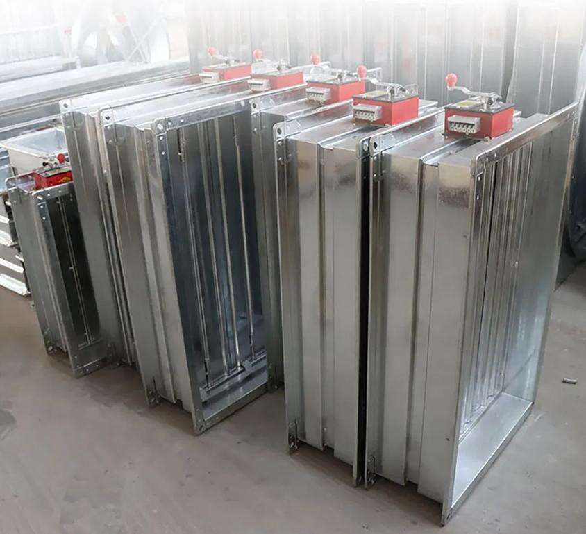 Firefighting pipes, smoking pipes, smoke backflow prevention, louver damper