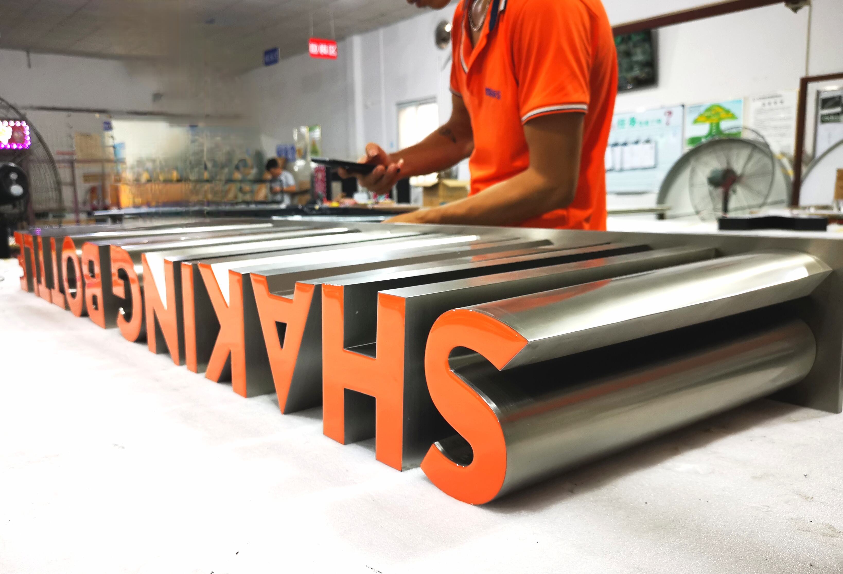 About Signage Makers