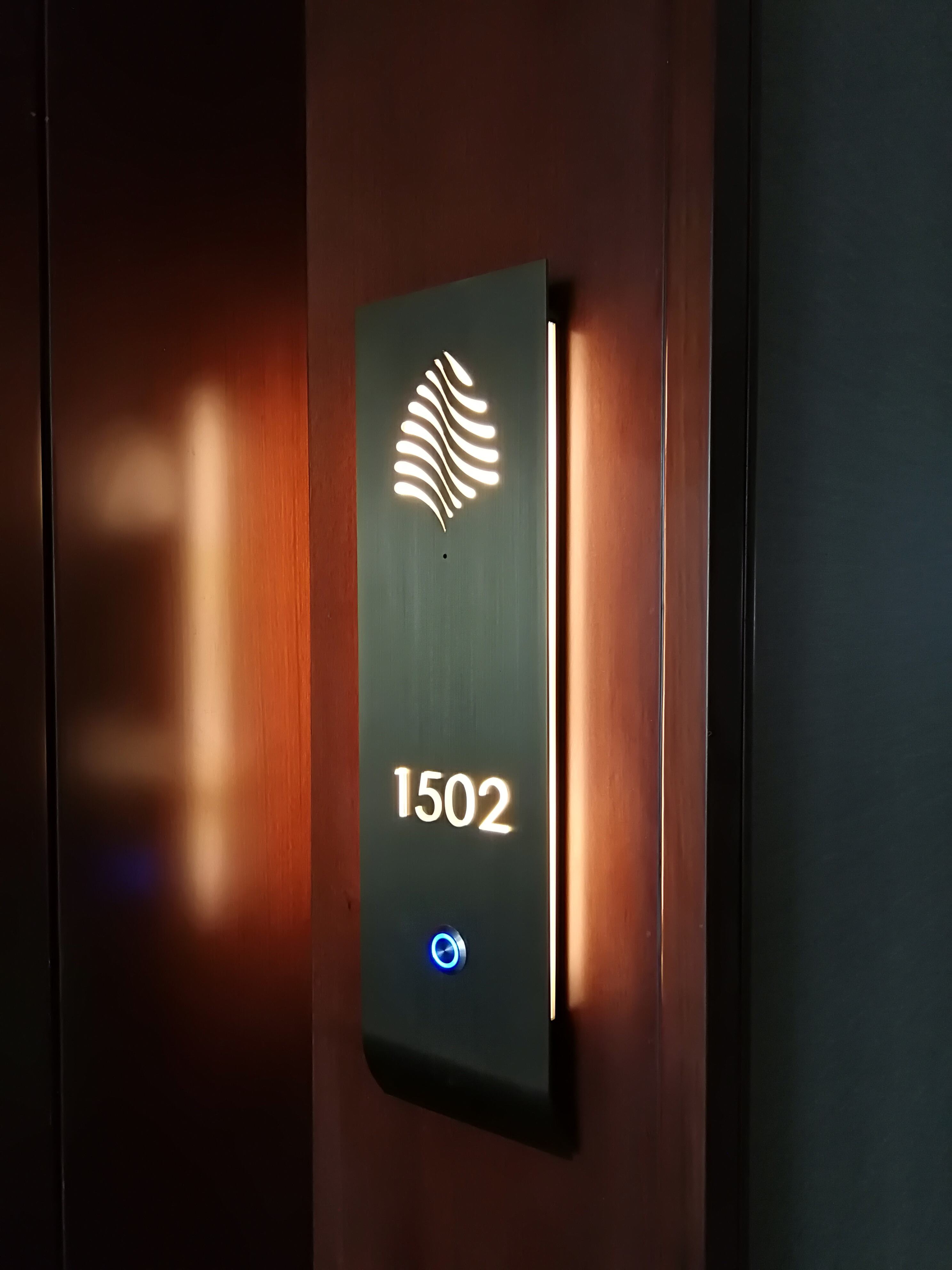 Introduction to Hotel Signs
