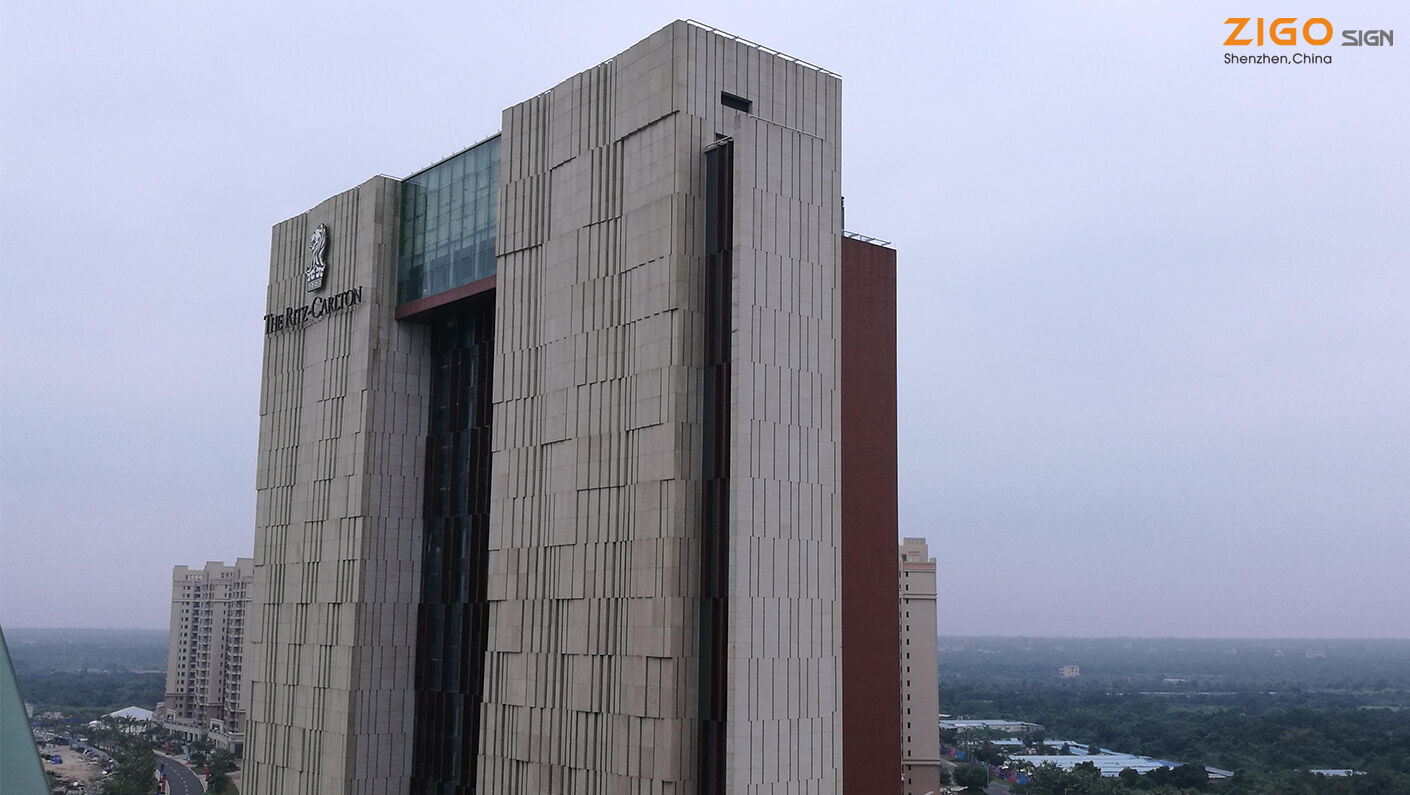 Mission Hills Ritz-Carlton Hotel