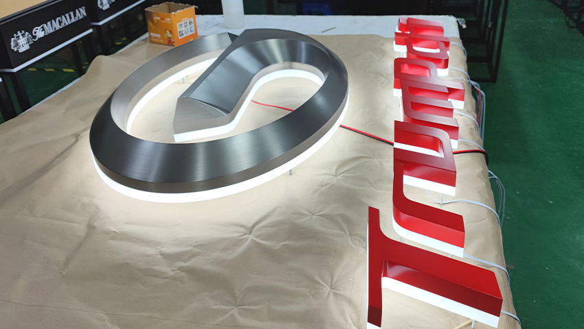 LED Channel Letters (15).png