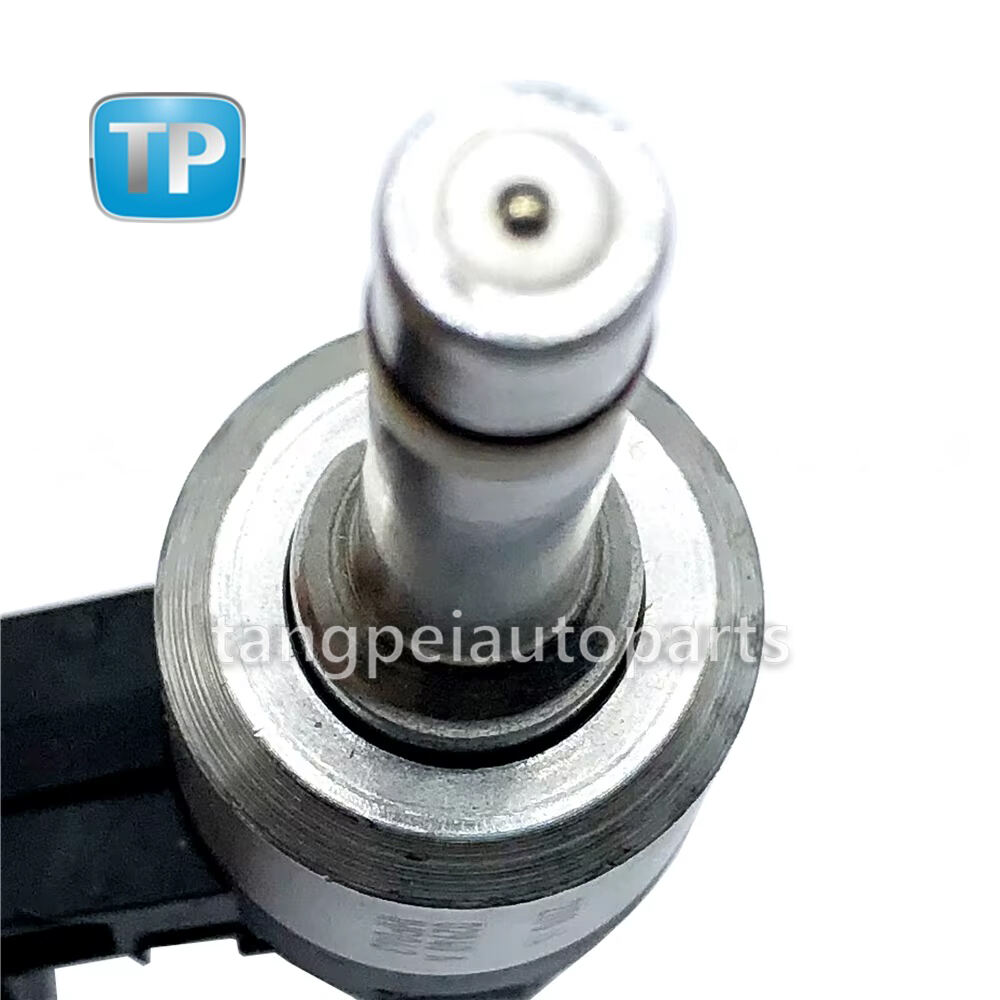 Yakıt Enjektörü OEM 03C906036E