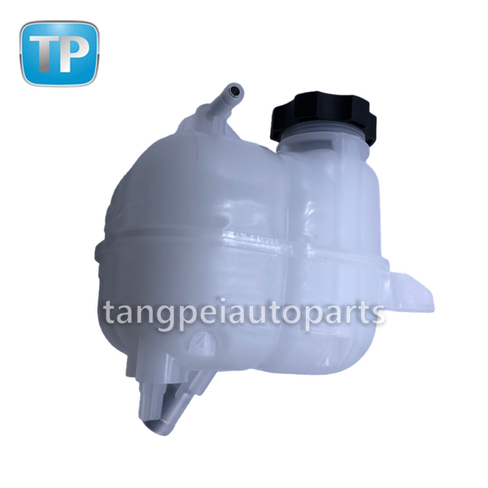 Висококвалитетно резервоарско поширивање течности за хлађење аутомобила, погодно за Chrysler OEM 68102155AD