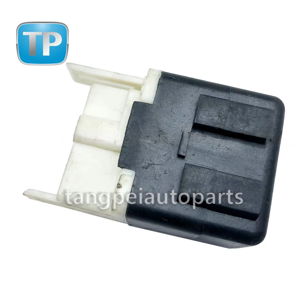 Საკონტროლო ერთეულის რელე OEM B548-67-740 DC12V20A B54867740
