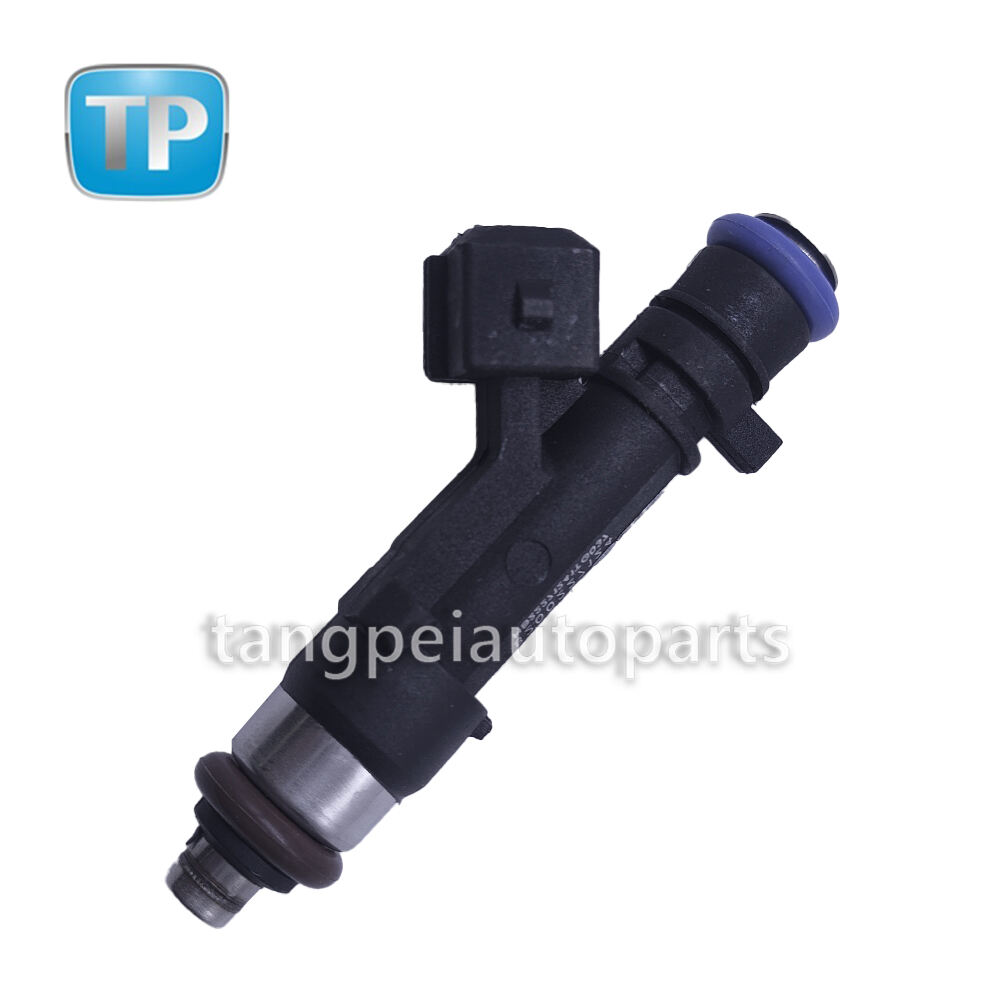 Hot Selling Auto Parts Fuel Injector for Renault Logan Kangoo Sandero 1.4 1.6 Gasoline Injector OEM  0280158034