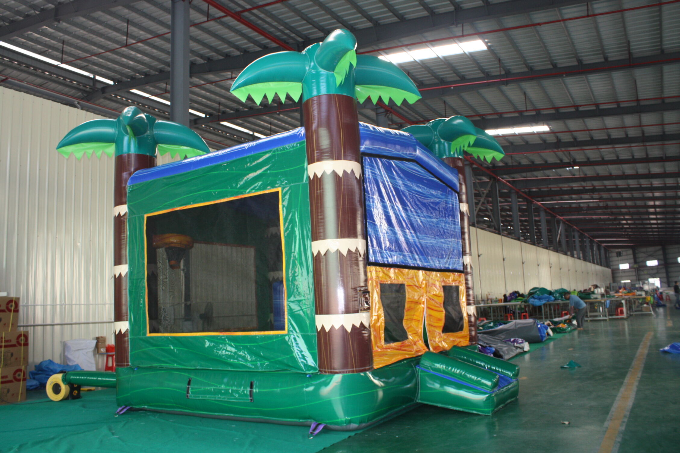 In-Stock Blue Palm Tree Inflatable Bounce Bed - Heavy Duty for Poolside Parties & Beach Resort Rentals