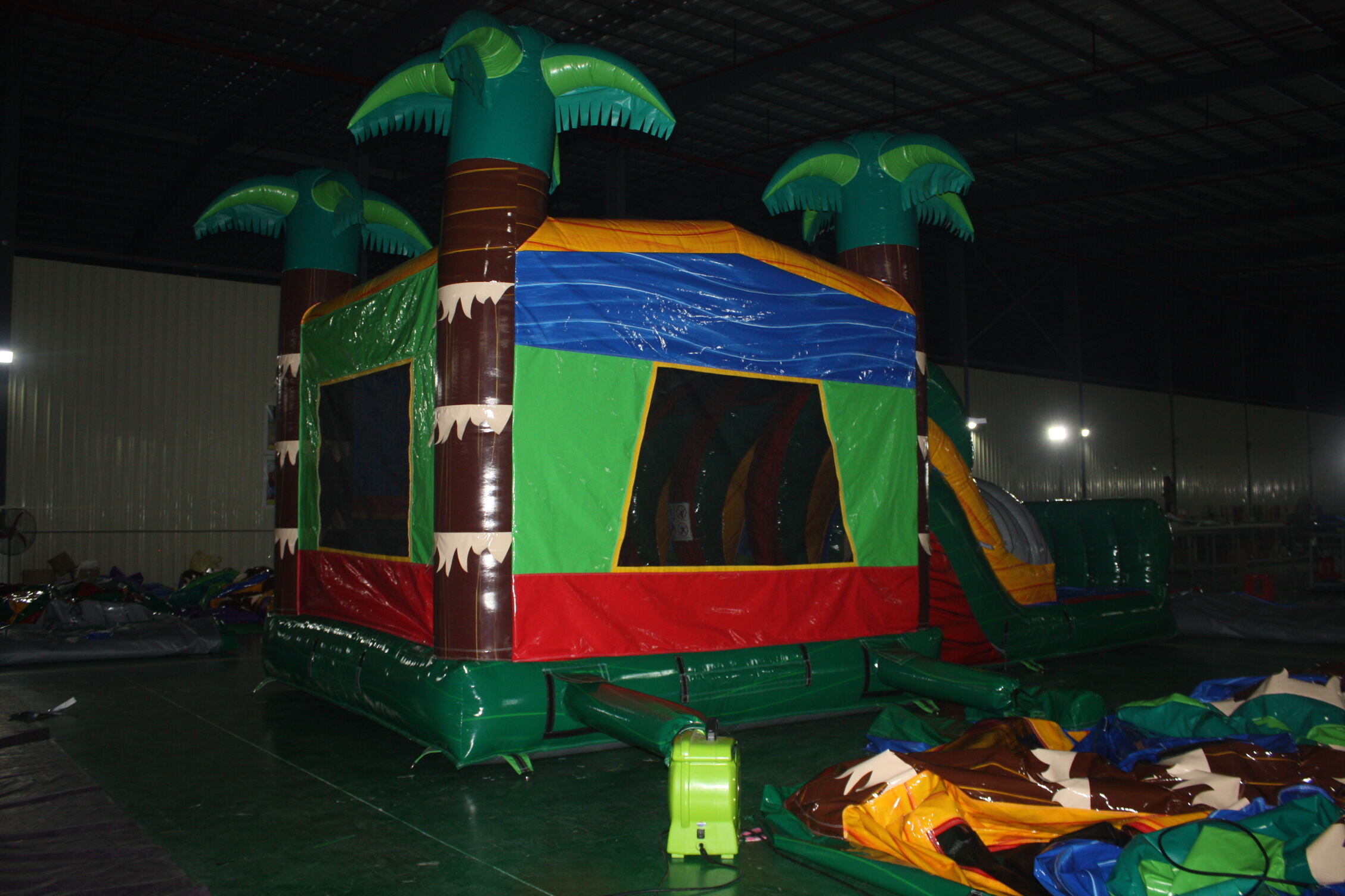 Palm Tree Trunk Combo Inflatable Bounce Bed - Backyard Tropical Play Center with Slide & Pool for Kids Summer Party