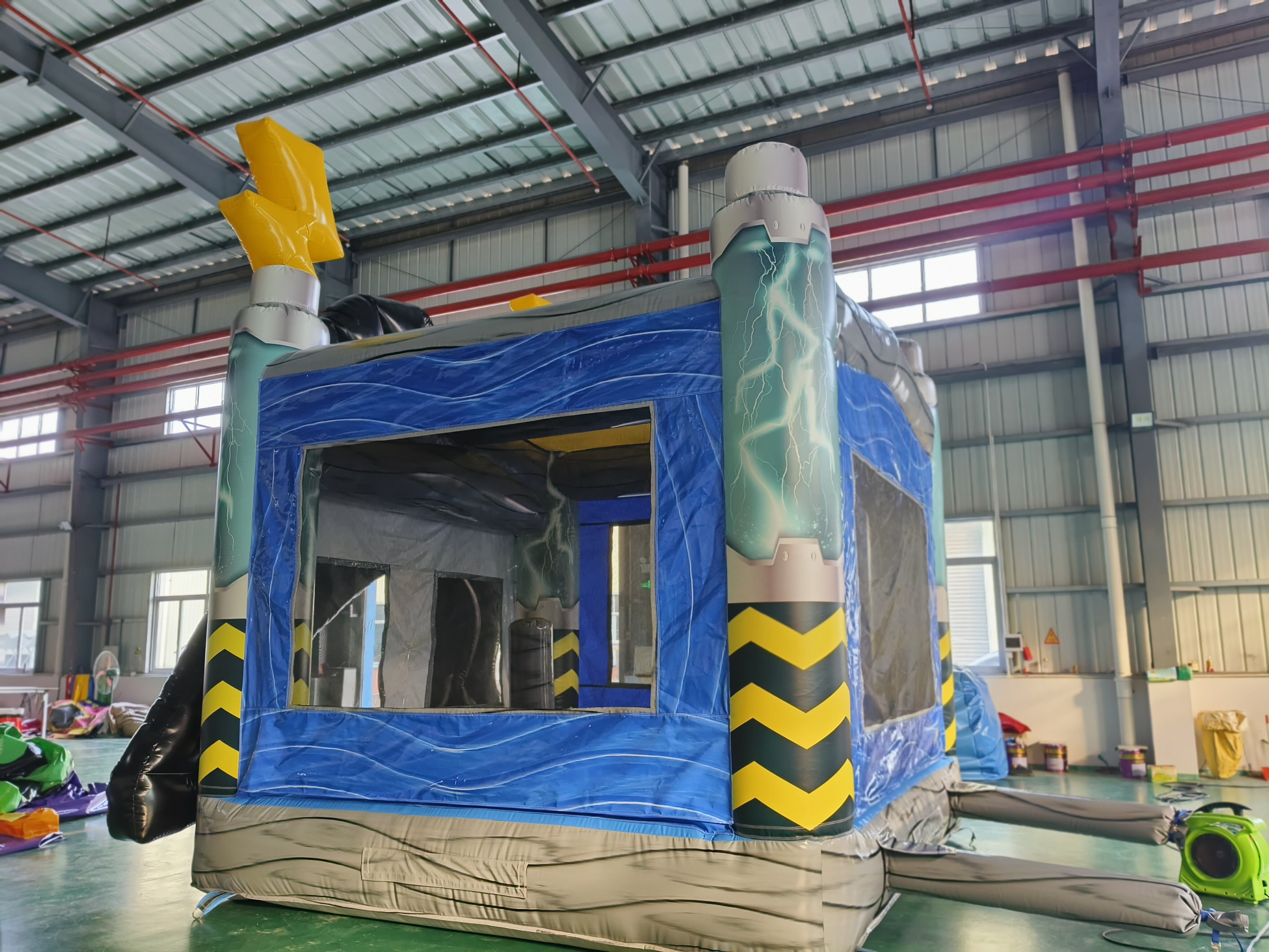 Family-Friendly Mecha Robot Inflatable Bounce House for Backyard Sci-Fi Play