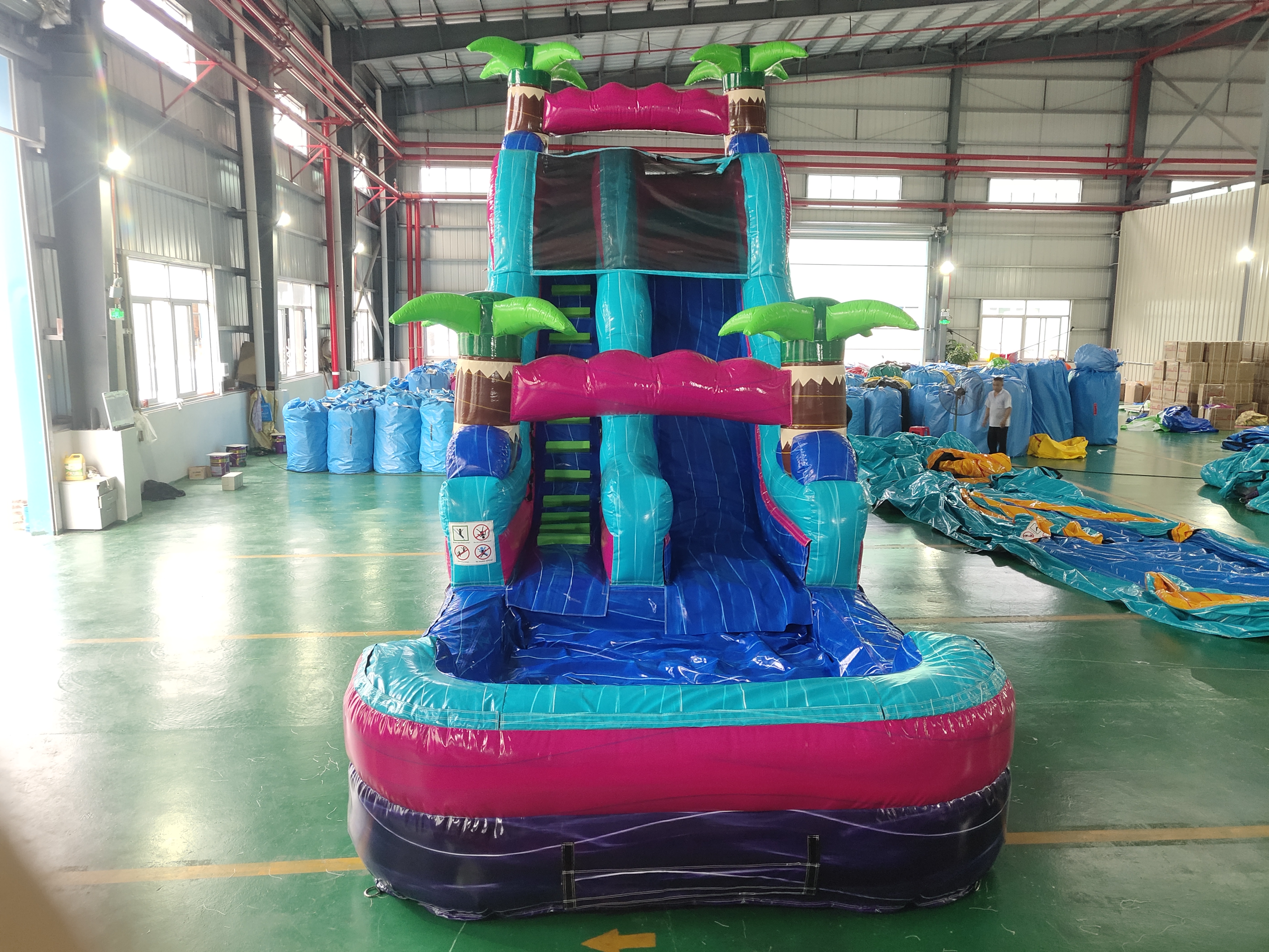 In-Stock Iridescent Purple Dual-Use Dry-Wet Inflatable Slide - Tropical Luau Party Toy for Backyard Family Summer Fun