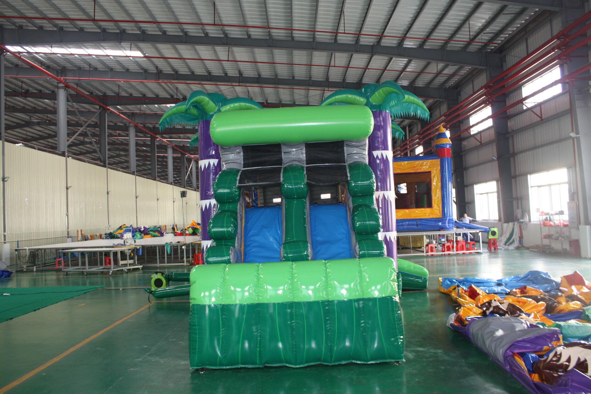 In-Stock Palm Tree Trunk Combo Inflatable Bounce Bed - Backyard Tropical Paradise with Slide & Pool for Kids & Family