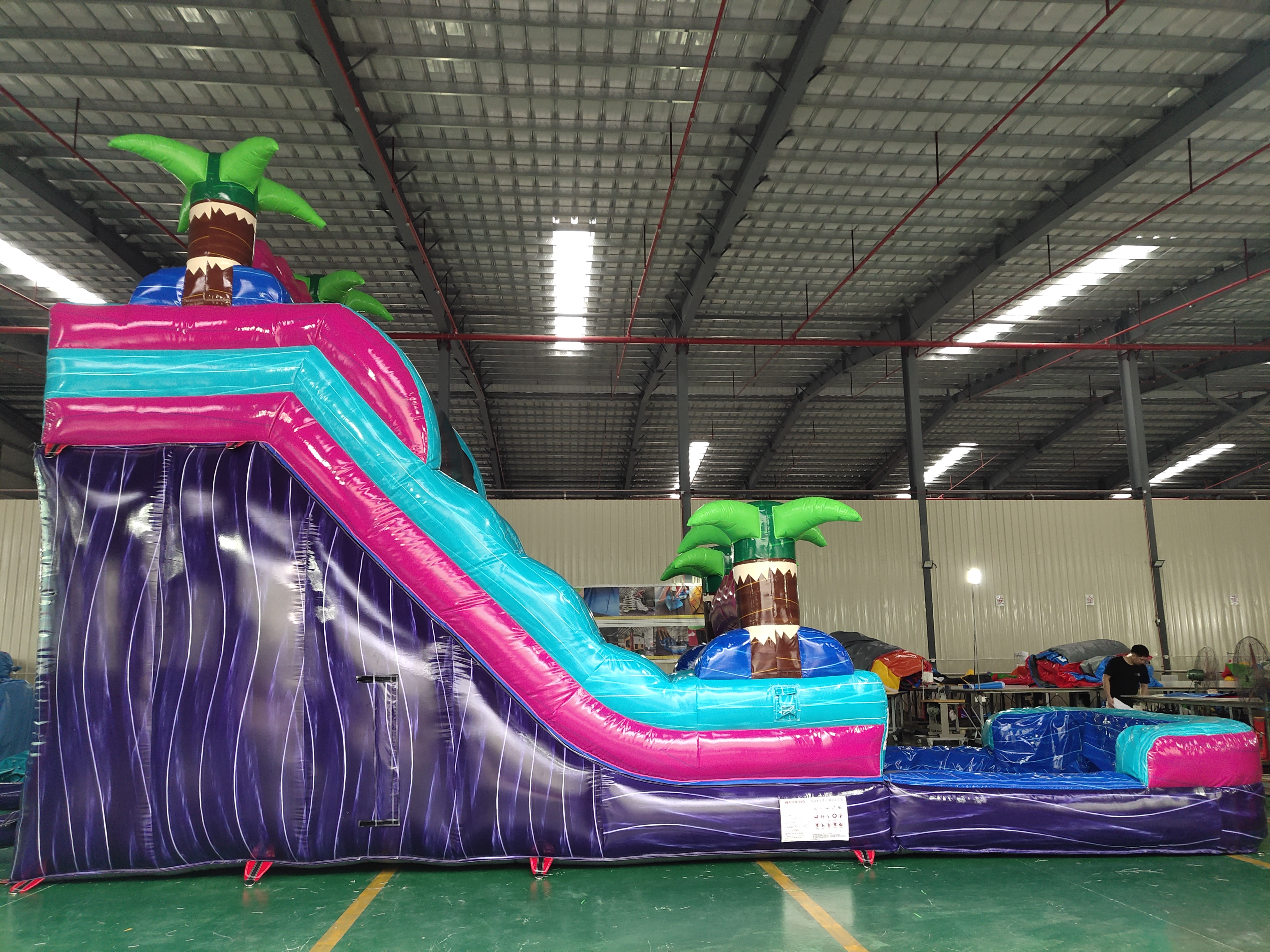 In-Stock Iridescent Purple Dual-Use Dry-Wet Inflatable Slide - Tropical Luau Party Toy for Backyard Family Summer Fun