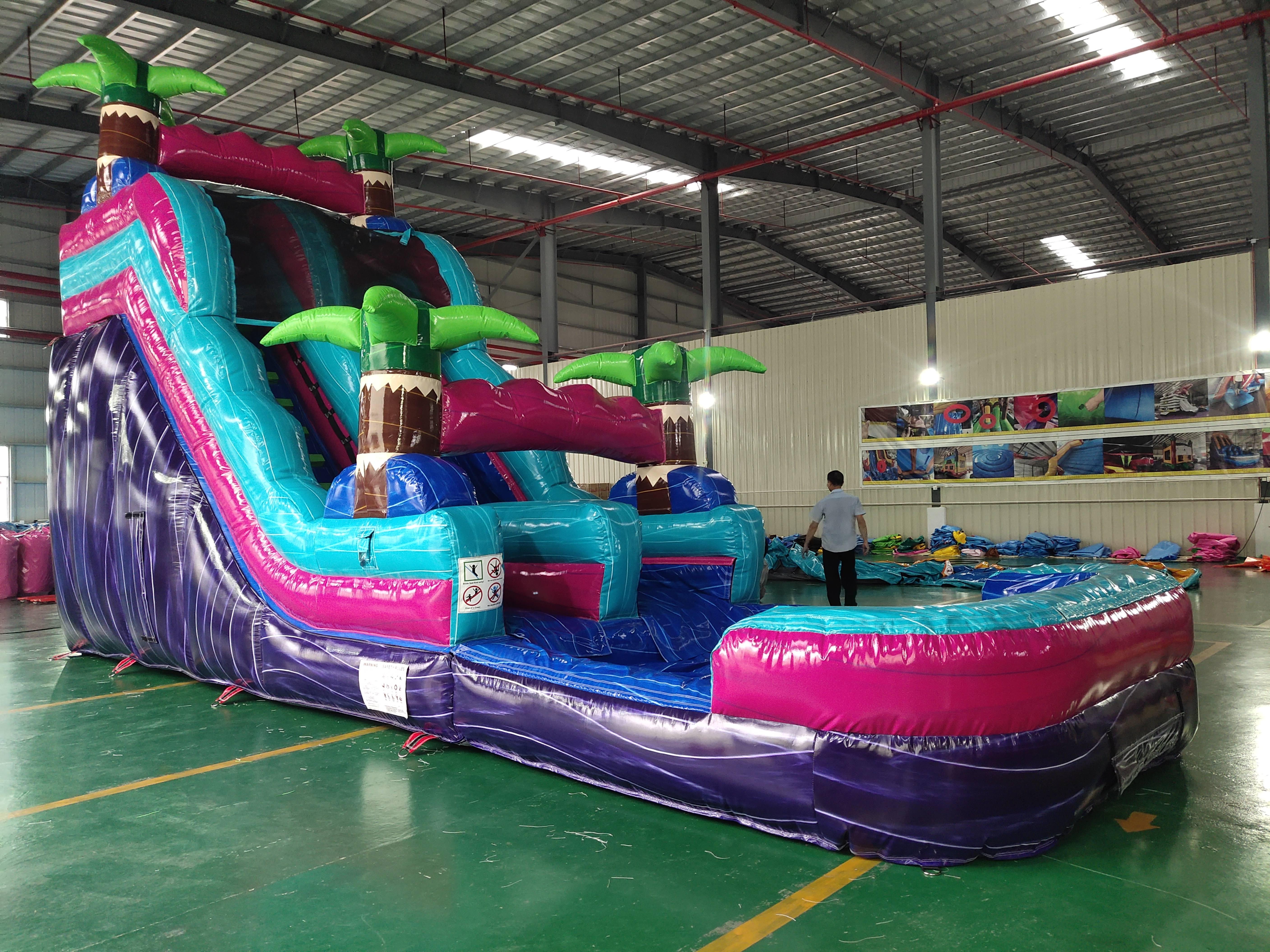 In-Stock Iridescent Purple Dual-Use Dry-Wet Inflatable Slide - Tropical Luau Party Toy for Backyard Family Summer Fun