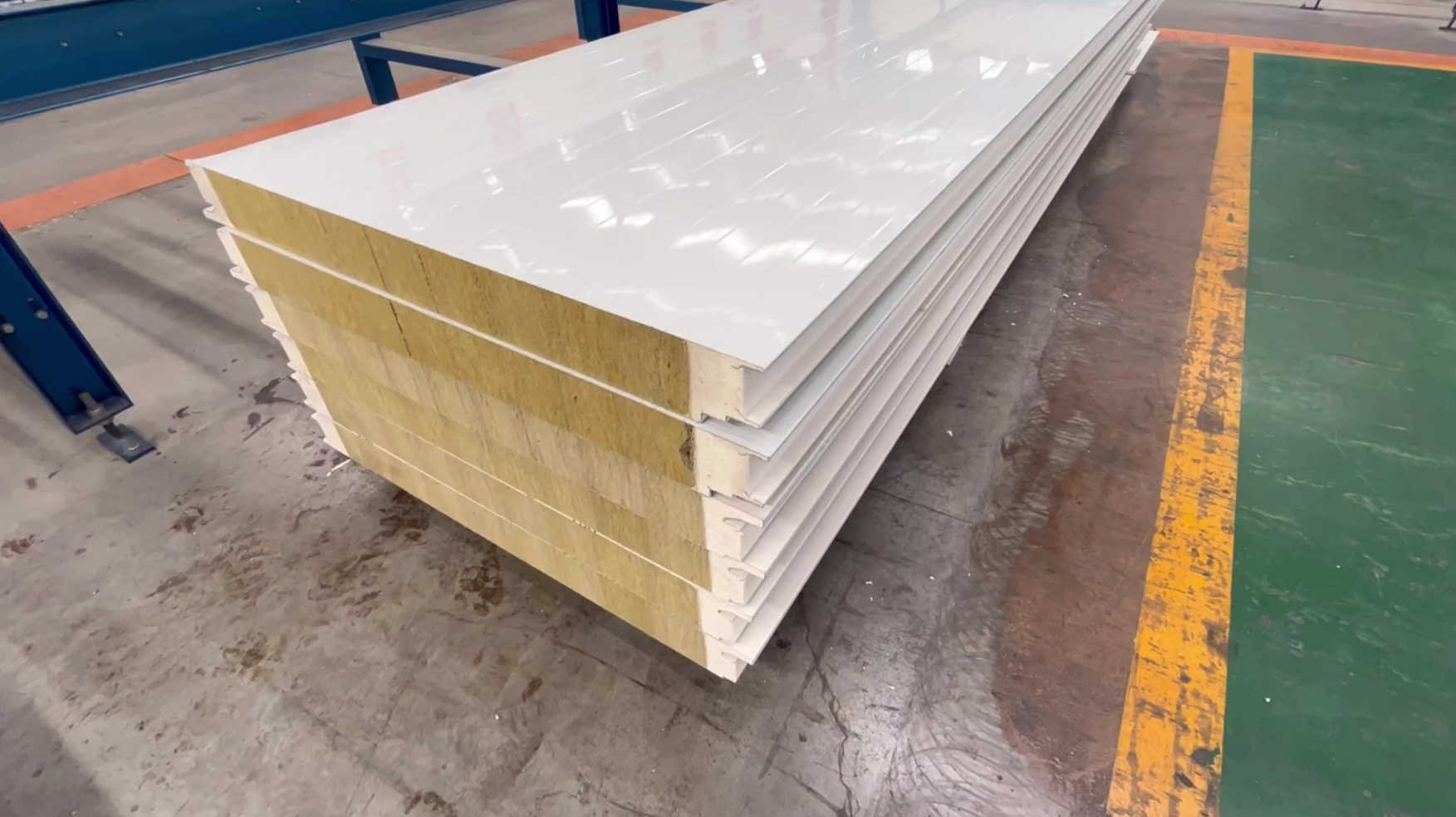 Why is cold storage rock wool sandwich panel so popular?