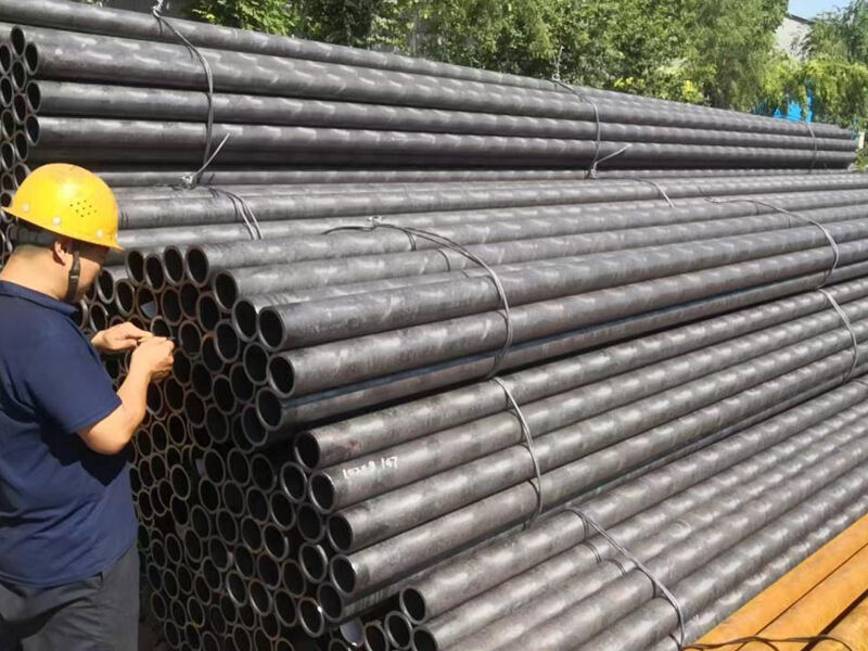 Quality inspection of seamless steel pipes