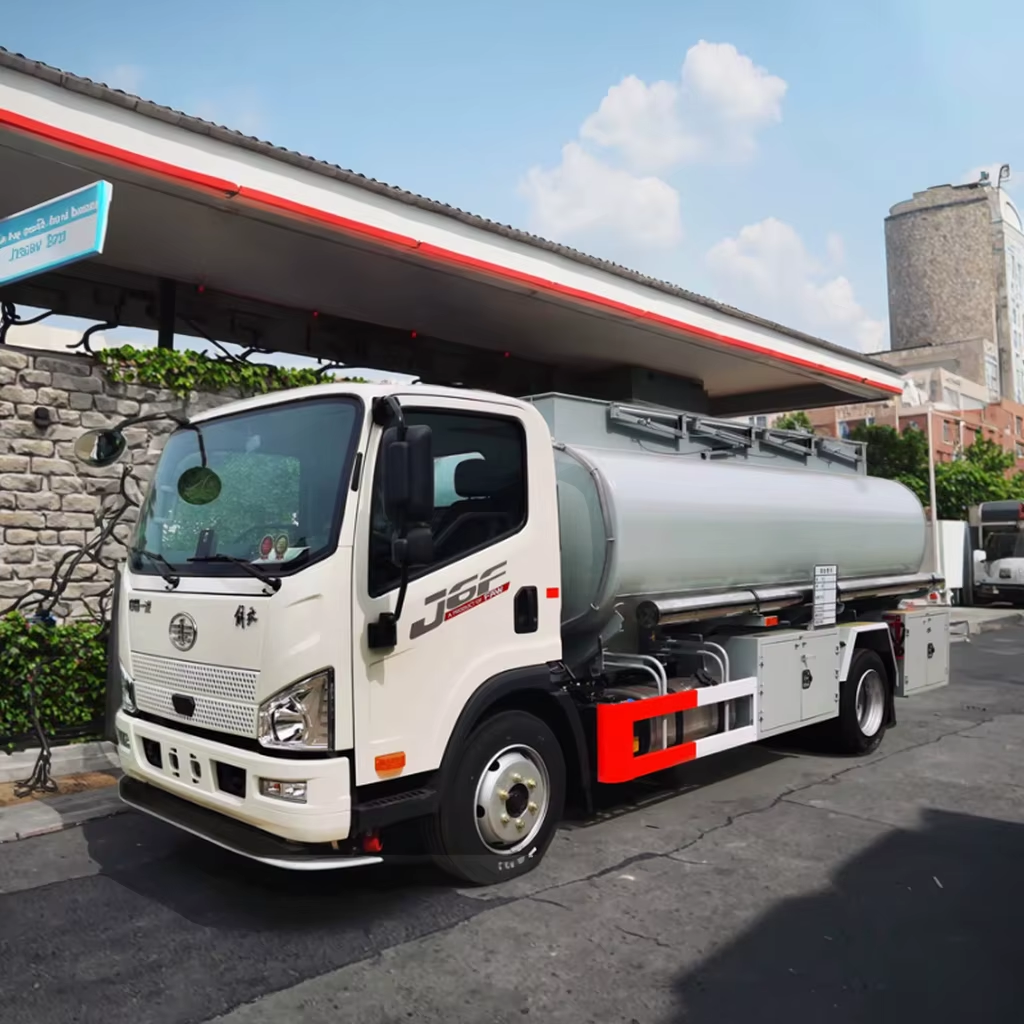 Unmatched Performance and Reliability of Our Transport Lorries