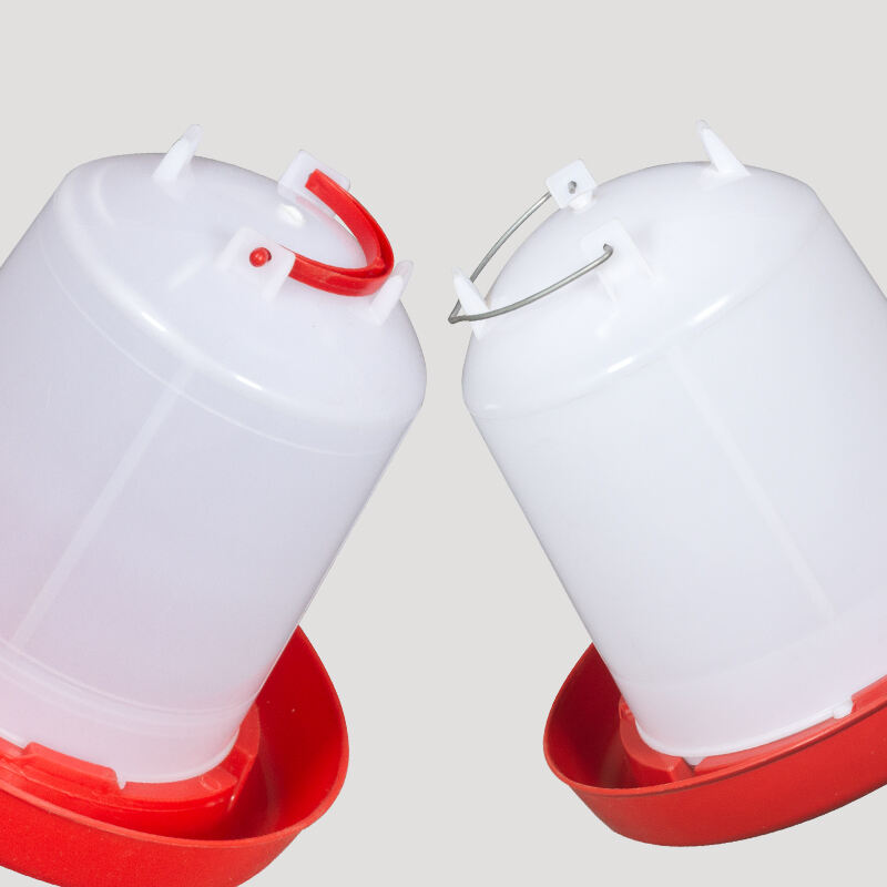 Automatic Chicken Feeding And Drinking Bucket