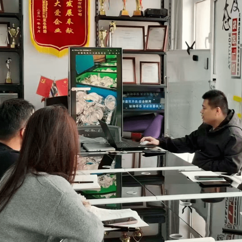 Wanqing Animal Husbandry's Product Training：Enhancing Professionalism with Upgraded Heat Lamps
