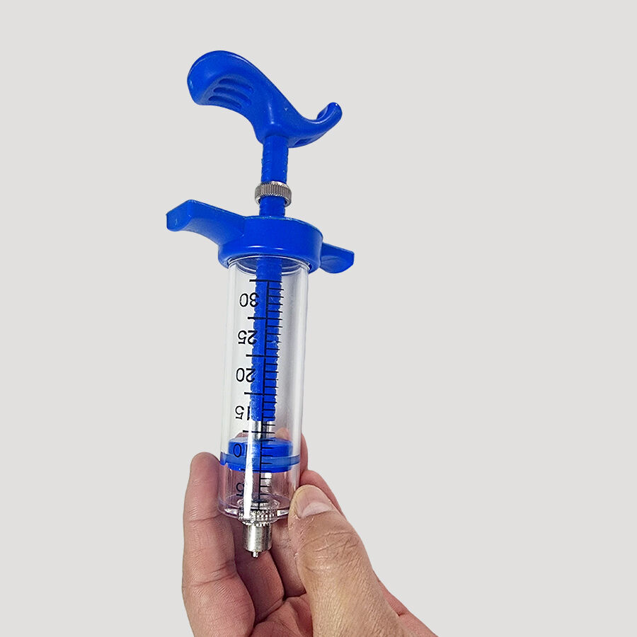 Veterinary Medical Syringes with Optional Needles 10ML 20ML 30ML 50ML Medical Grade Plastics