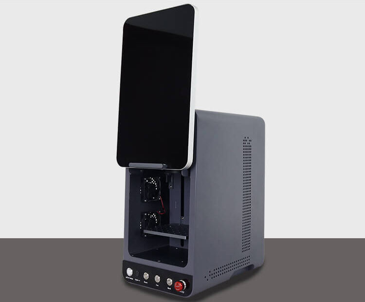 Display of Integrated Crystal Engraving Machine (2).jpg