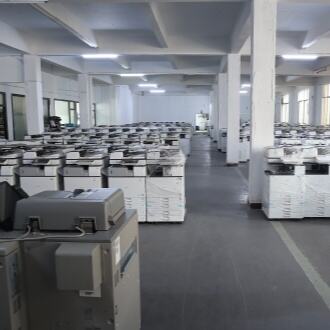 Maksimer produktiviteten i printshop: Smart kombination af multifunktionelle brugte kopimaskiner og holdbare forbrugsvarer