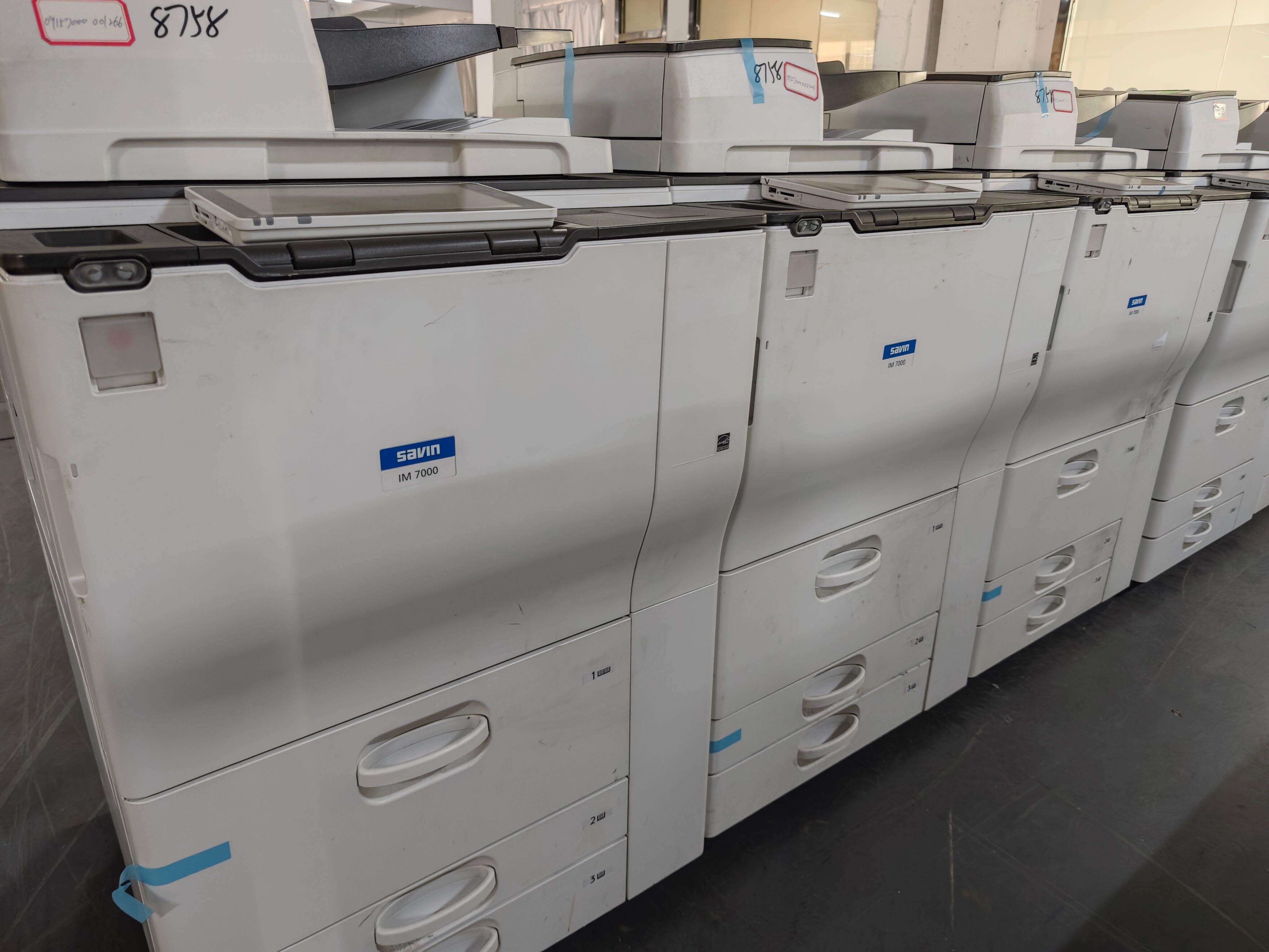 Comprehensive Connectivity and Smart Features for Modern Workflows