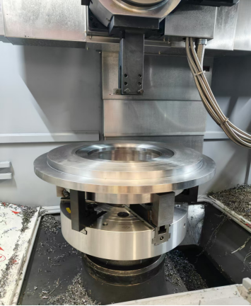 high precision and efficient manufacturing solution for petrochemical equipment flanges-1