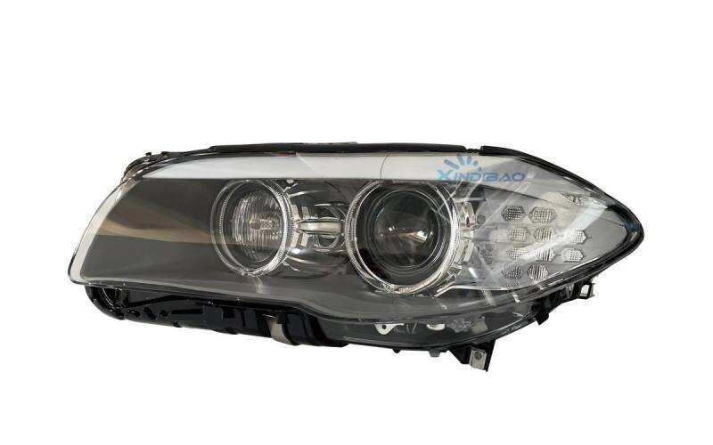 Xenonové adaptivní přední světlo pro BMW řady 5 F18 (2011–2013)