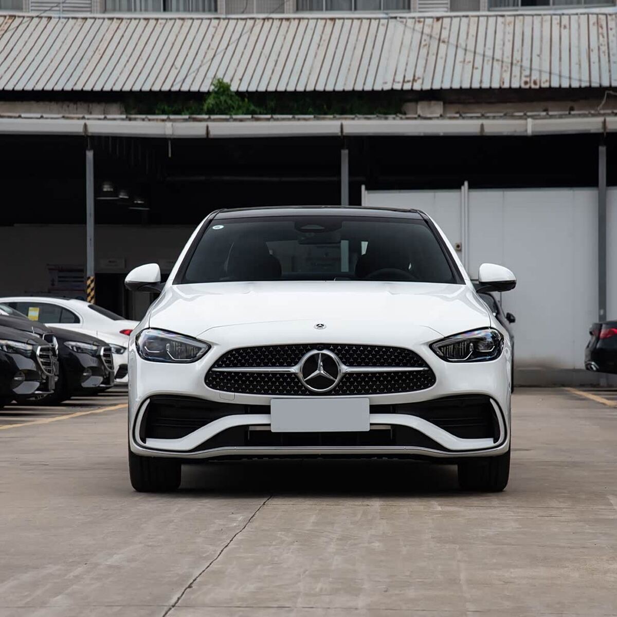 Mercedes-Benz C260