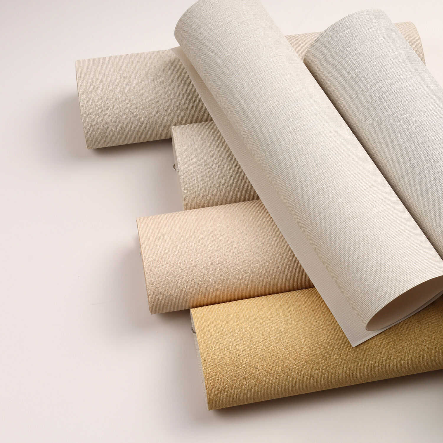 How to Install Waterproof Vinyl Wallpaper Like a Pro